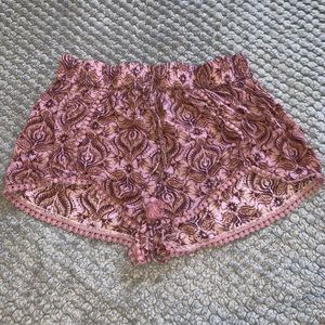 Urban Outfitters | Pink Floral Shorts | Size:S